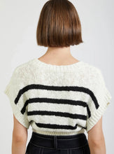 Load image into Gallery viewer, KNIT STRIPED TOP