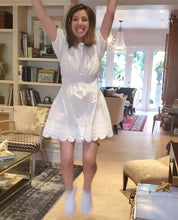 Load image into Gallery viewer, WHITE RUCHED DETAIL DRESS