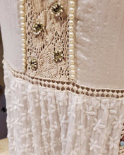 Load image into Gallery viewer, WHITE MAXI DRESS