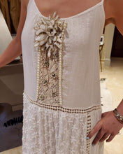 Load image into Gallery viewer, WHITE MAXI DRESS