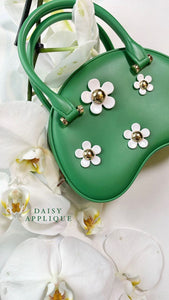 GREEN DAISY JELLY PURSE