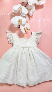 WHITE LACE DRESS