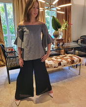 Load image into Gallery viewer, OFF SHOULDER BELL SLEEVE TOP
