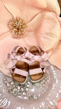 Load image into Gallery viewer, PINK STRAP BOW SANDALS
