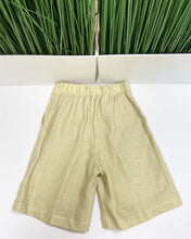 Load image into Gallery viewer, LIGHT GREEN LINEN SHORTS
