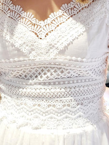 WHITE LACE DETAILED TOP