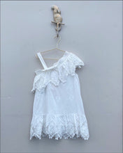 Load image into Gallery viewer, WHITE EYELET TUNIC
