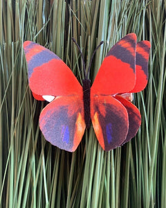 RED/POWDER BUTTERFLY HAIR CLIP