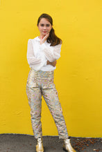 Load image into Gallery viewer, PASTEL FLOWER PRINT PANTS
