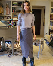Load image into Gallery viewer, GREY HOUNDSTOOTH SKIRT
