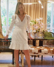 Load image into Gallery viewer, WHITE LONG-SLEEVE DRESS

